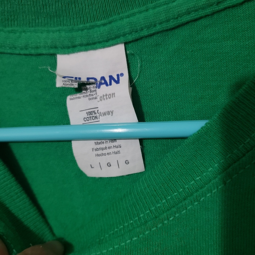 Kyrie irving Gildan T-shirt size L celtics - Picture 4 of 6